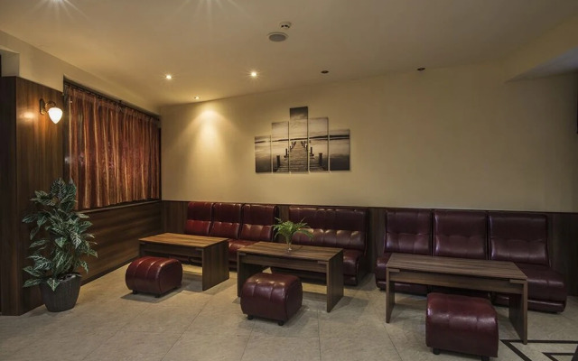 Hotel Lira