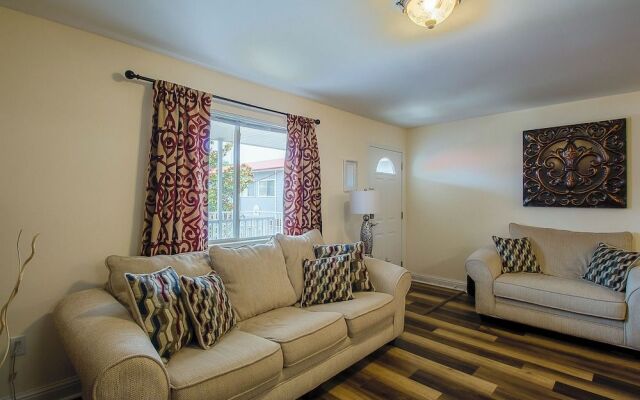 Oak Shores