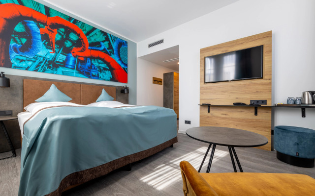 Trip Inn Living & Suites