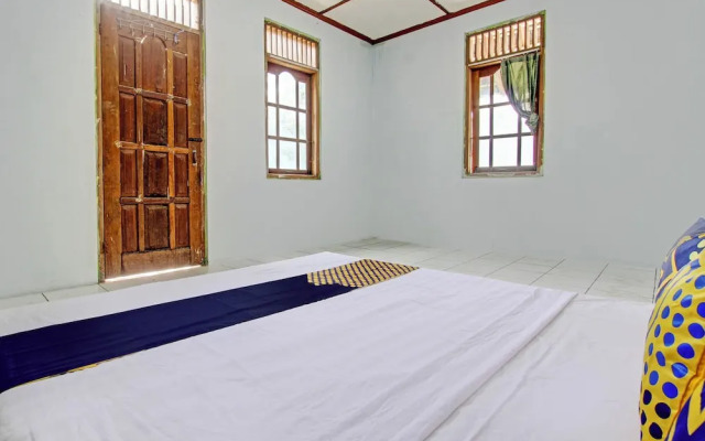 SPOT ON 93592 Pondok Backpackers Ardafa JogjaNearBlue Lagoon Jogja