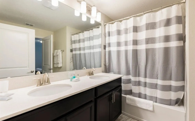 4BR Town Home In Champions Gate