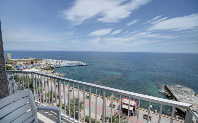 Sliema Chalet Hotel