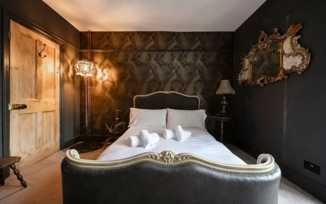 Host Stay Bernard Road Townhouse