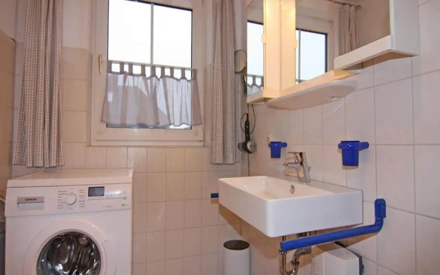 Wohnung in Wenkendorf mit Garten