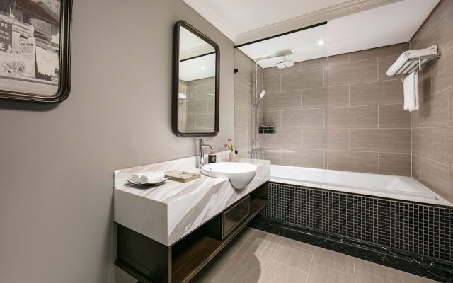Hanoi Lion Boutique Hotel & Spa
