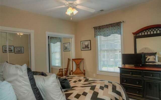 Magnolia Pointe 305-4820