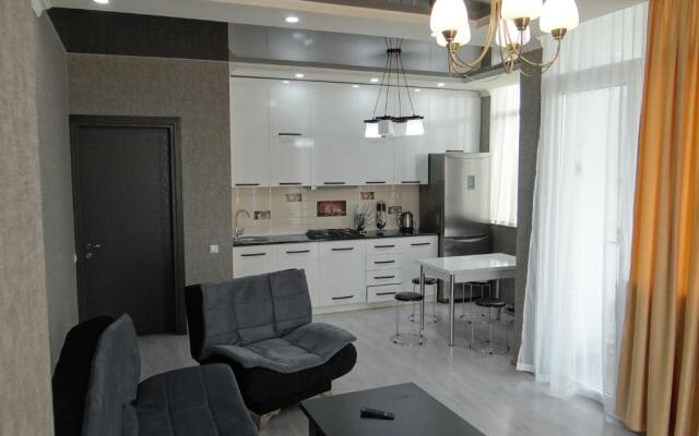 Apartment Abuseridze 5a