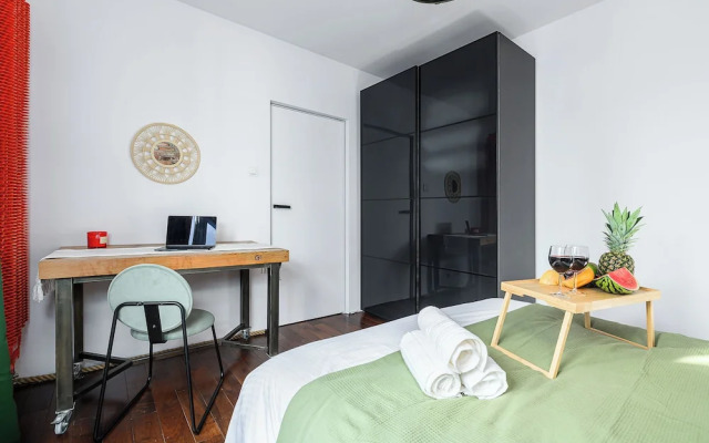 Lumina 3-room apart with large terrace