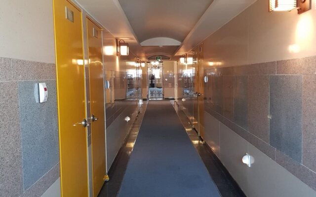 Arirang Hotel