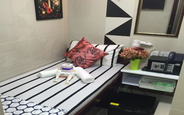 Skycity Hostel – Guest Rooms – Hong Kong