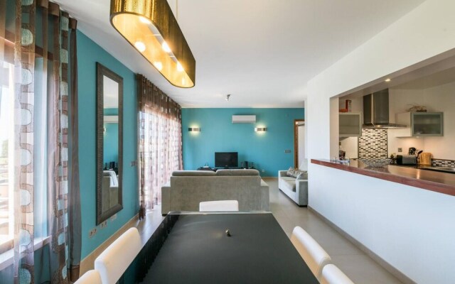 Captivating 2-bed Apartment in Praia da Luz