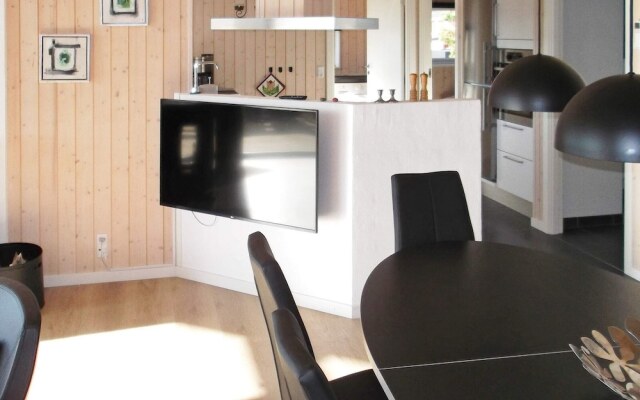 Holiday Home in Henne