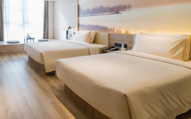 Atour Hotel Xuzhou Huanqiu Harbor High Speed Railway Station Branch