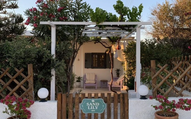 Sand Lily Mykonos