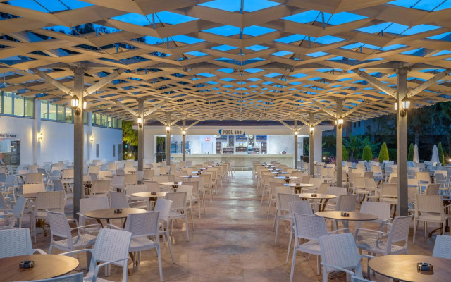 Green Max Hotel