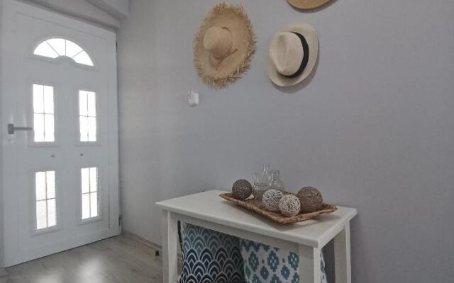 Loulia Home
