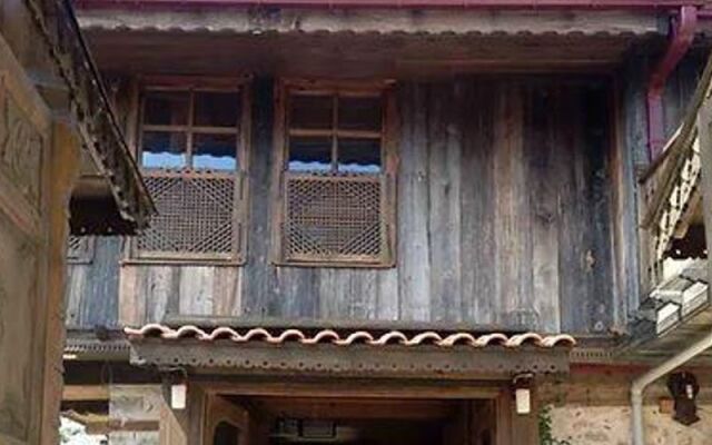 Ayşe Naz Hanım Konağı