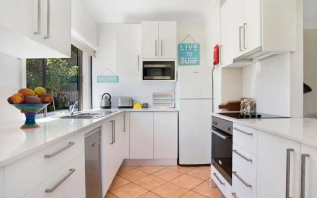 Cronulla Beach House Bed And Breakfast