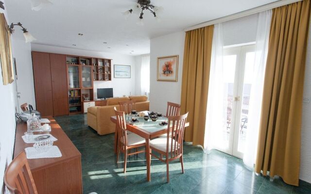Apartments Dajana