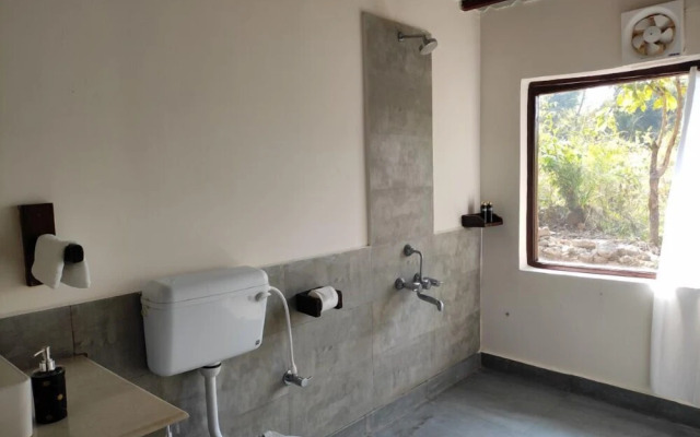 Saccharum Safari Lodge