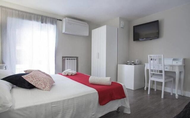 Delsi Suites Pantheon