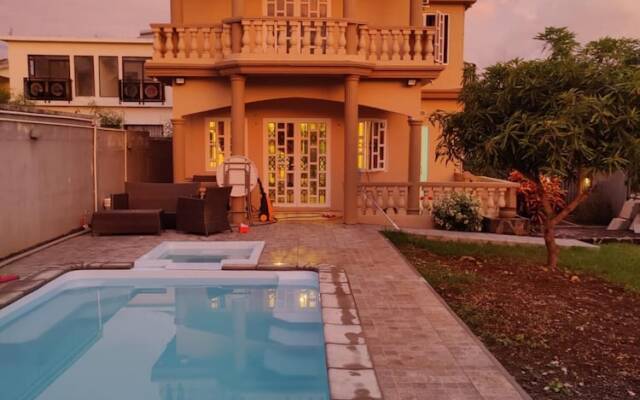 Memorable Northen 6-beds Villa With Private Pool