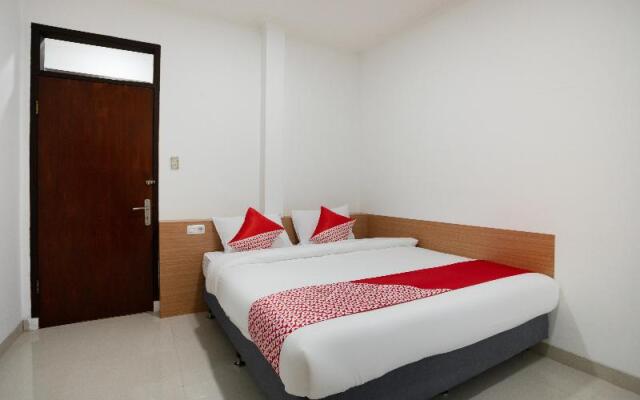 Hegarbudhi Residence by OYO Rooms