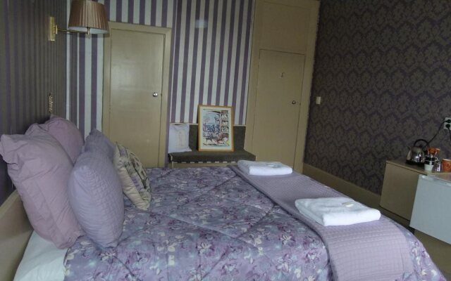 The Grand Accommodation