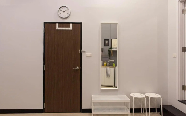 U1 Large 2 bed rooms BTS Udomsuk