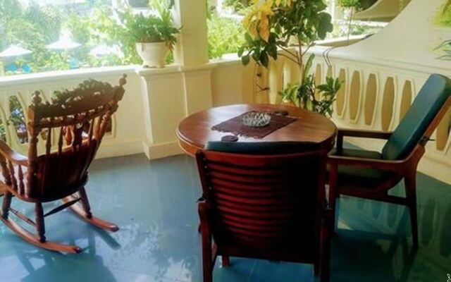 Bali Paradise Hotel Boutique Resort