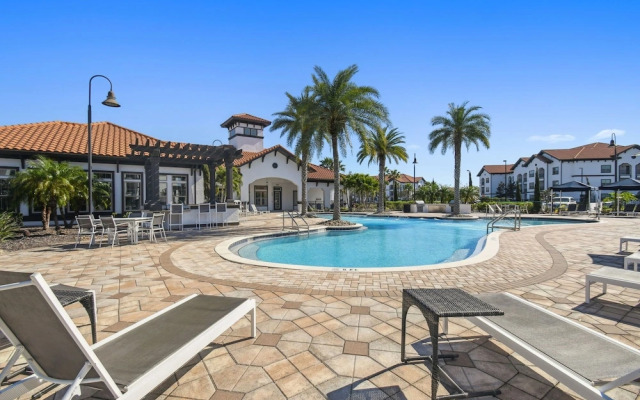 Landing Melbourne Duran East