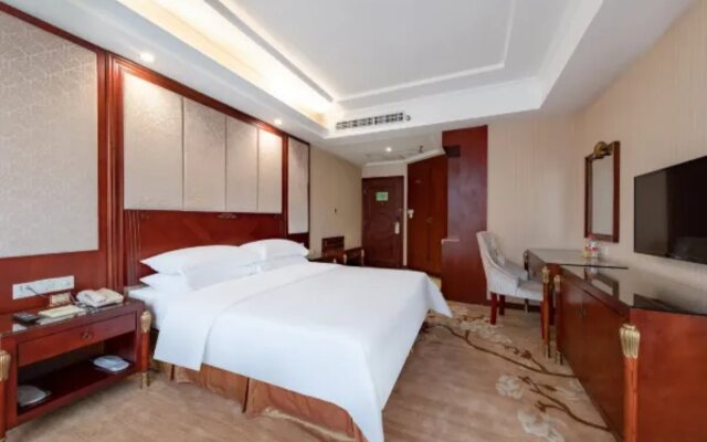 Vienna International Hotel Shenzhen Gongming Tianhong Branch