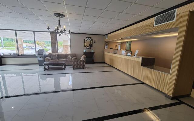 Red Roof Inn & Suites Wilkesboro