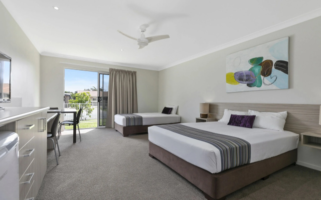 Beachside Boutique Motel Mackay – Guest Rooms – Mackay