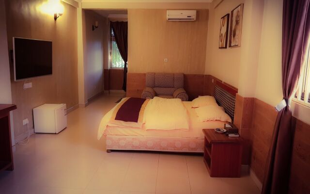 Sweet Garden Hotel