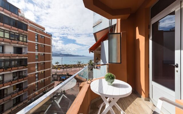 Seafront Apartment Las Canteras Beach