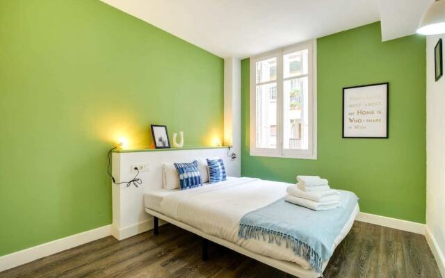 Joyful 2bed Apartment in the Traditional Gracia