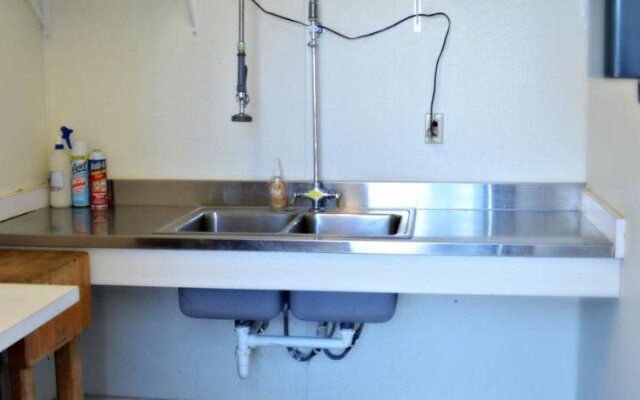 Fossil Creek Hotel And Suites