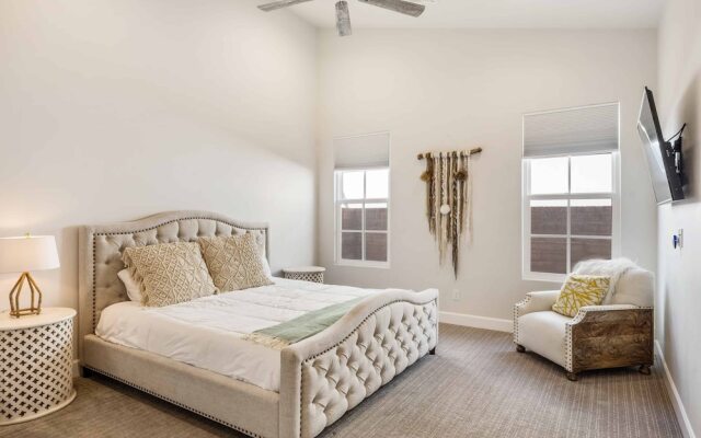 The Wanderer 2 Bedroom Home