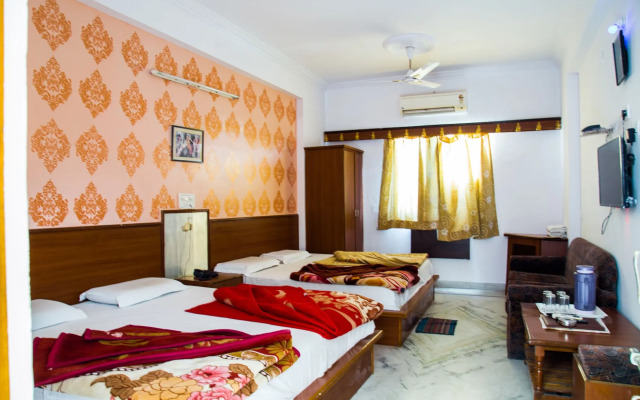 Hotel Udai Palace