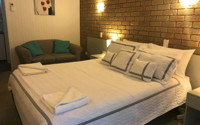 Mountain View Motor Inn & Holiday Lodges – Guest Rooms – Halls Gap