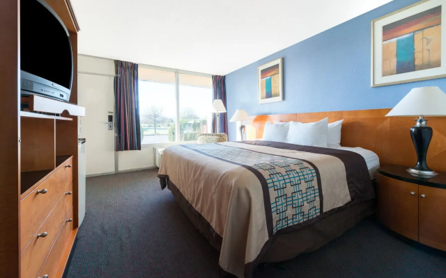 Days Inn By Wyndham Luray Shenandoah