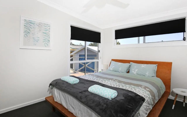 Tilly's Retreat - Pet Friendly - 3 Min Walk to Beach