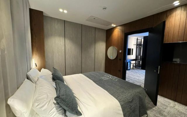 Hotel Consul