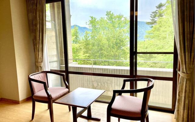 Lake Side Nikko Hotel