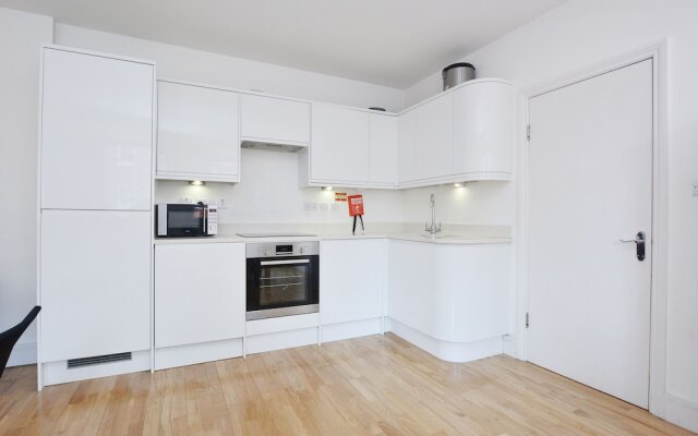 Elegant Oxford Street Apartments