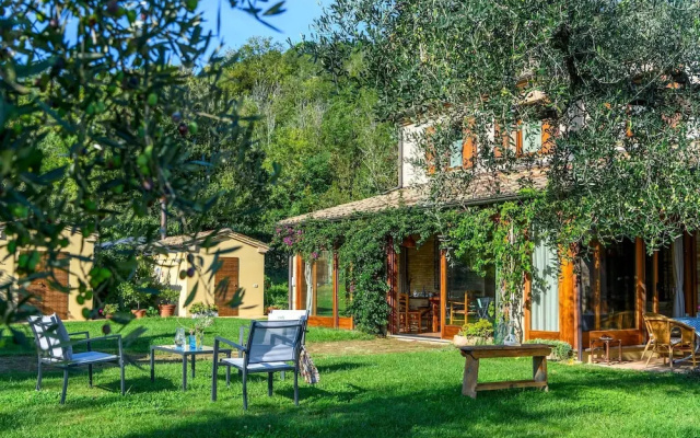 Villa Emilianna 12 2 by Marche Holiday Villas