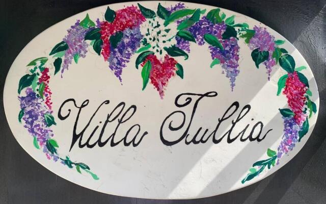 VillaTullia Ferienhaus mit Seesicht Gardasee
