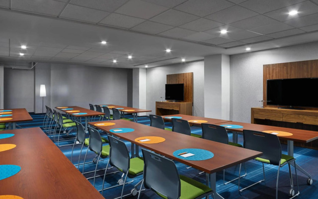 Aloft Houston Downtown