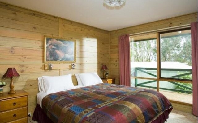 Johanna Green Holiday House